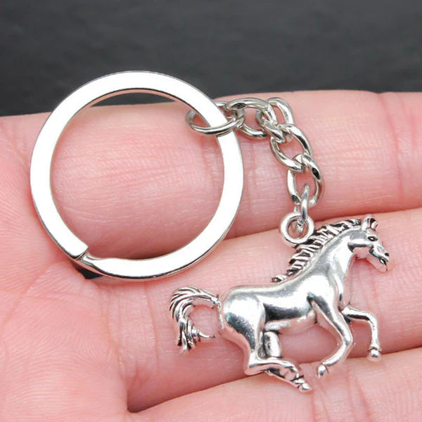 Elegant Horse Shape Stylish Keychain – Premium Shine Animal Design Key Ring